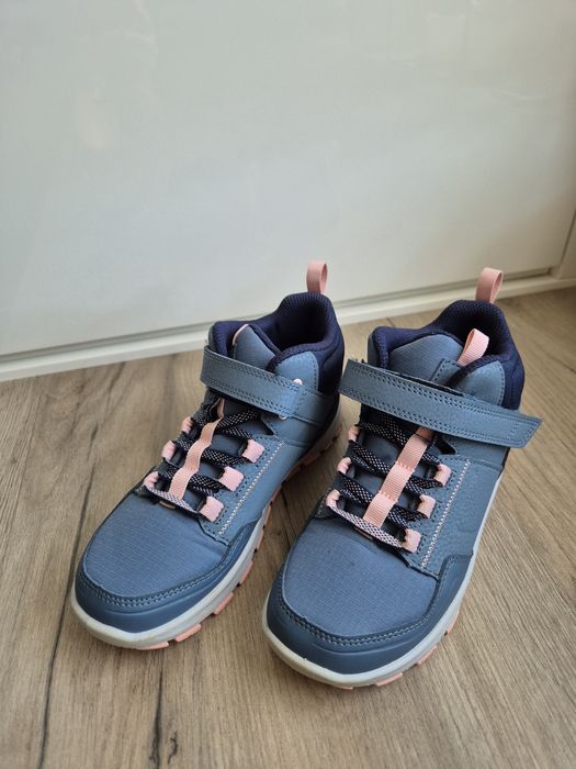 Buty turystyczne Quechua r.34