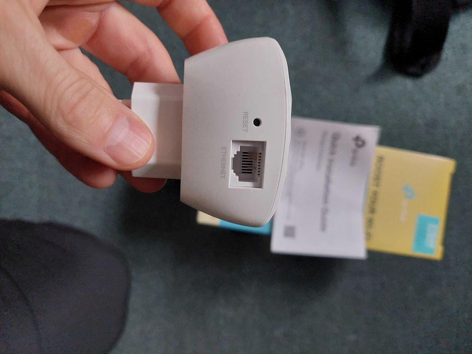 ### Wzmacniacz sieci TP-LINK RE200 2.4 / 5 GHz, Wi-Fi 5 ###