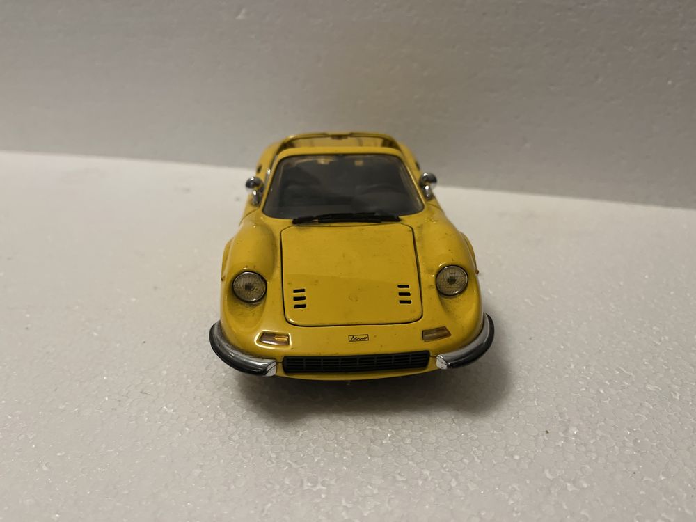 1:18 Ferrari Dino