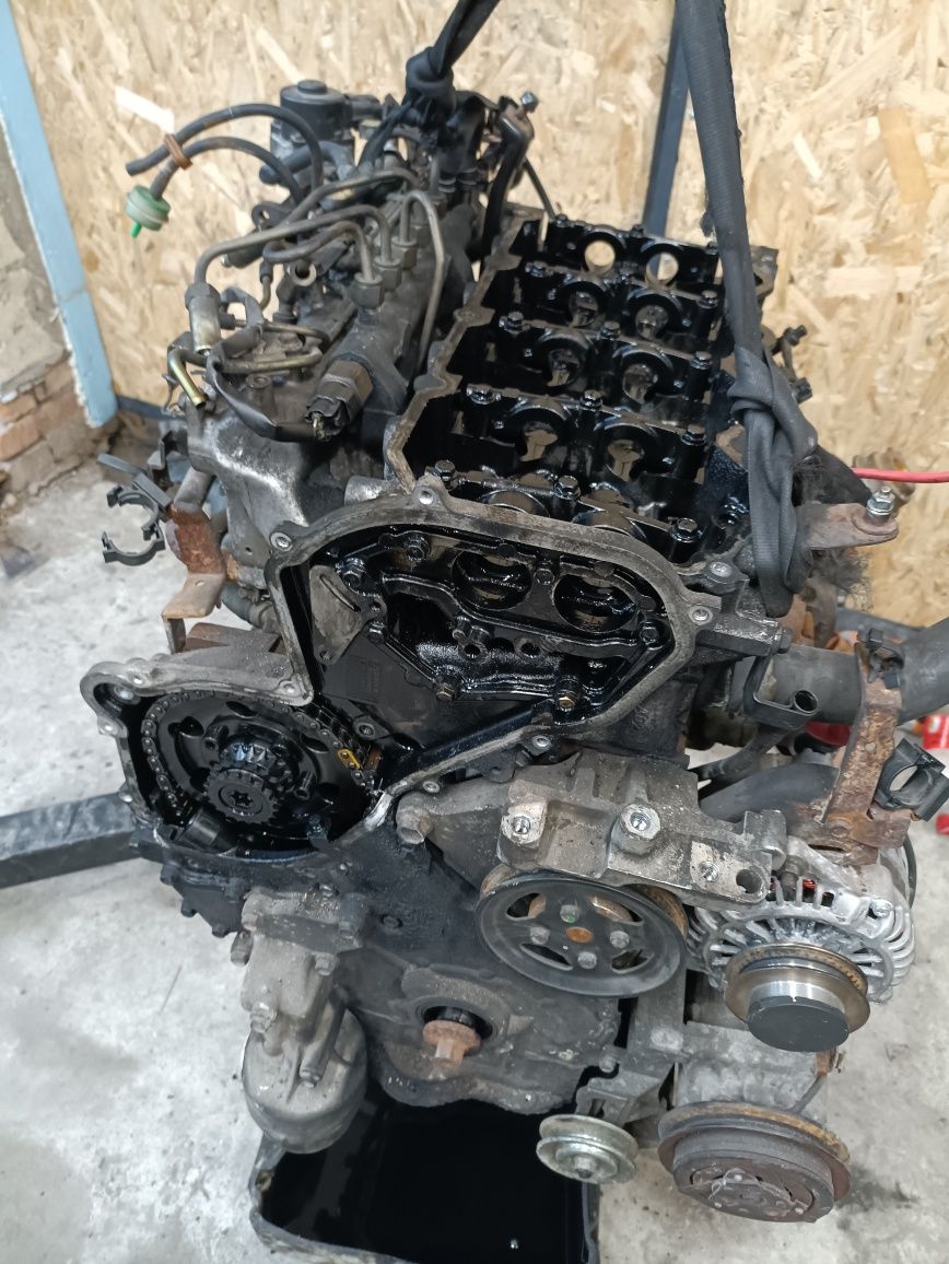 Головка нисан нісан хтрейл т 30 навара 2.2 yd22 альмера nisan гбц