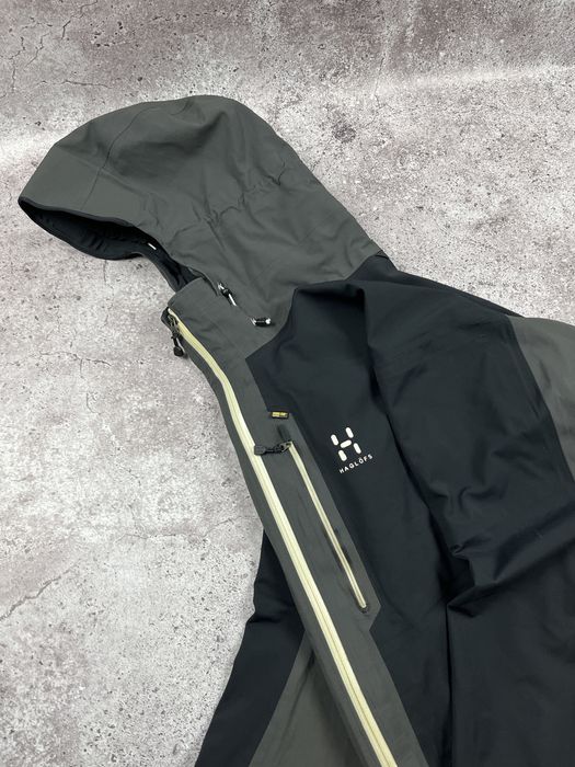 Haglöfs Gore-Tex Soft Shell Men’s Jacket  size XL