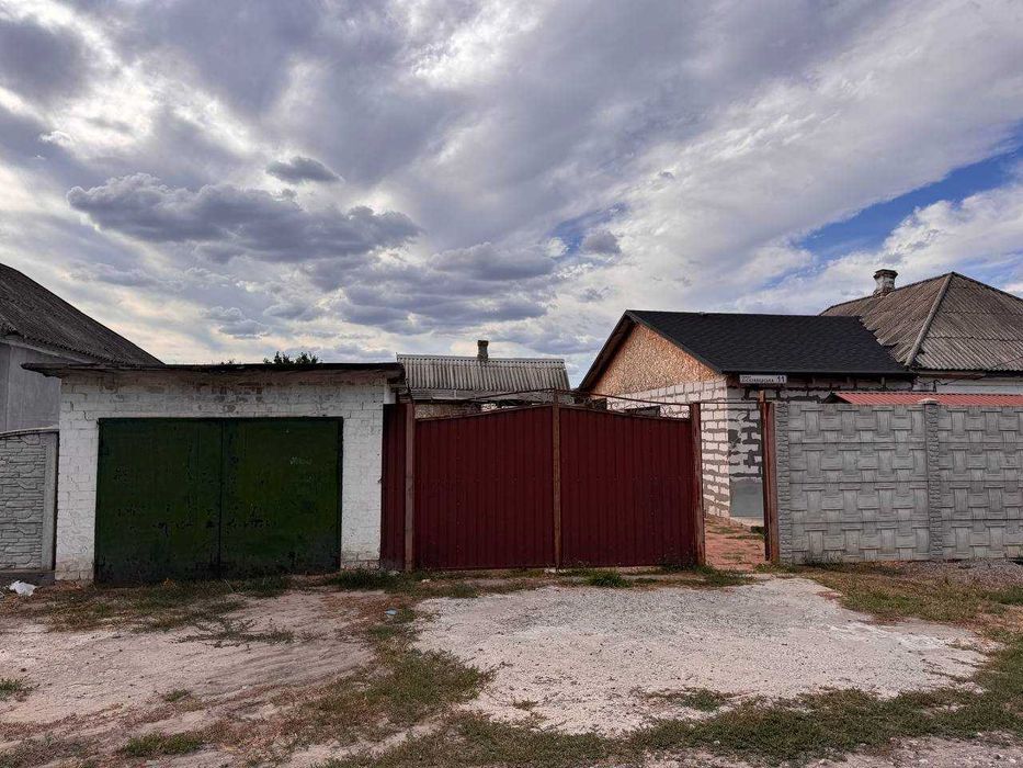 Купите дом с бассейном в Самаровке на Лесозаводской