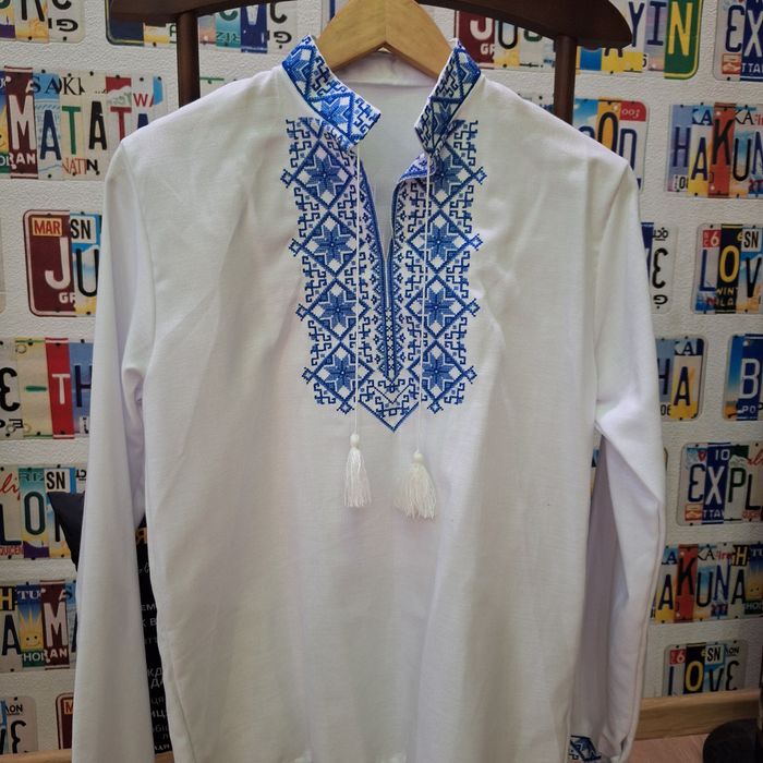 Продам вишиванку