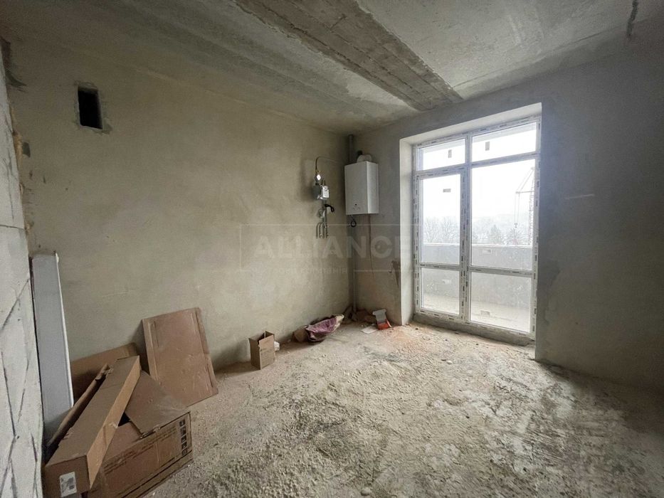 Здана 2 км квартира з котлом та коморою, ВИГІДНА ЦІНА!