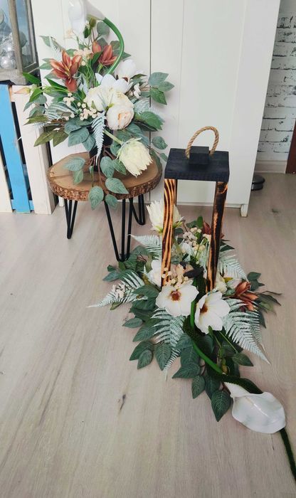 Komplet nagrobny drewniany lampion piwonie magnolia kalia