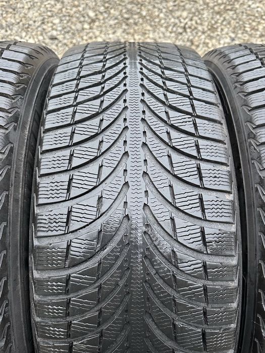 Зимові Шини 255 60 R18 Michelin Latitude Alpin LA2