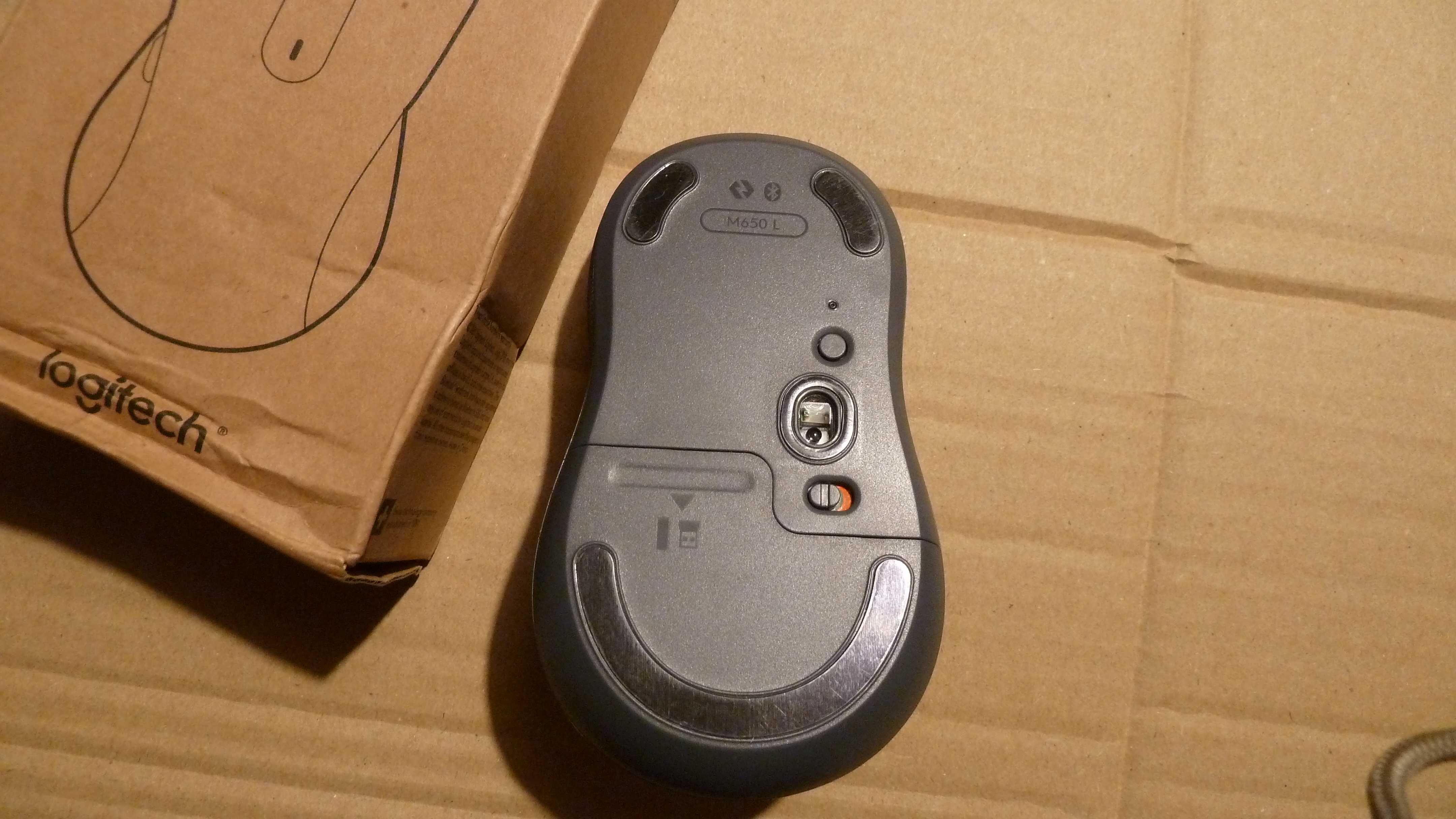 Myszka logitech M650L