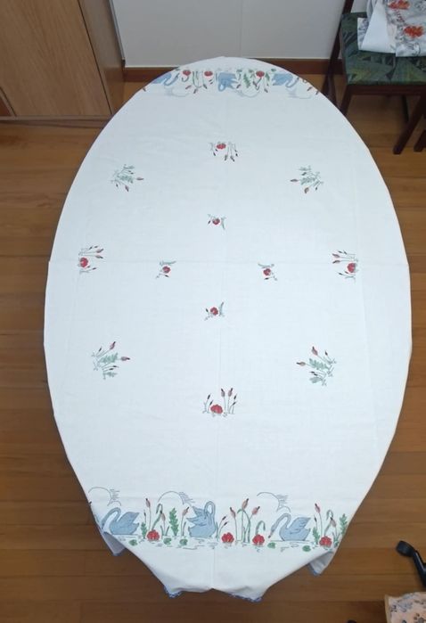 Toalha de Mesa bordada
