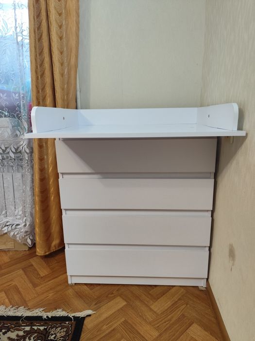 Пеленальний комод