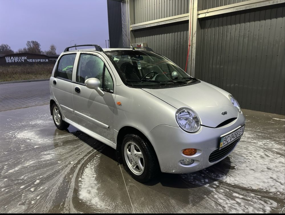 Автомобіль Chery QQ 2012