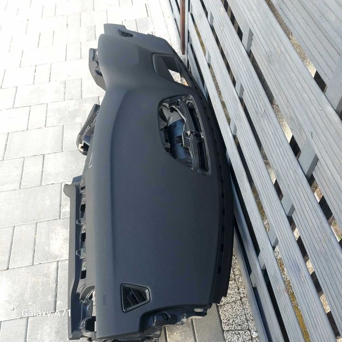 Regeneracja naprawa deska rozdzielcza Volvo S60