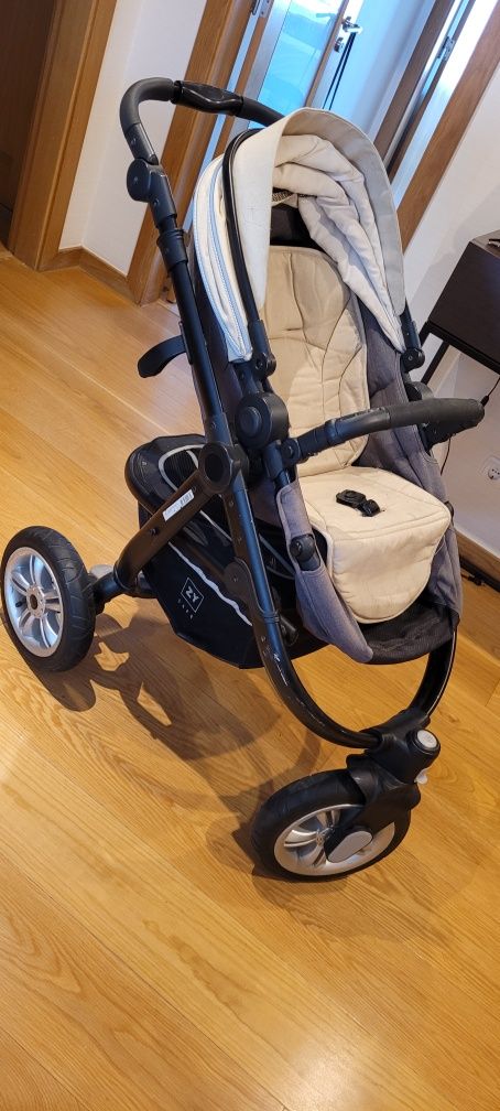 Carrinho de Bebê ZY Safe 3 Rodas – Confortável e Resistente