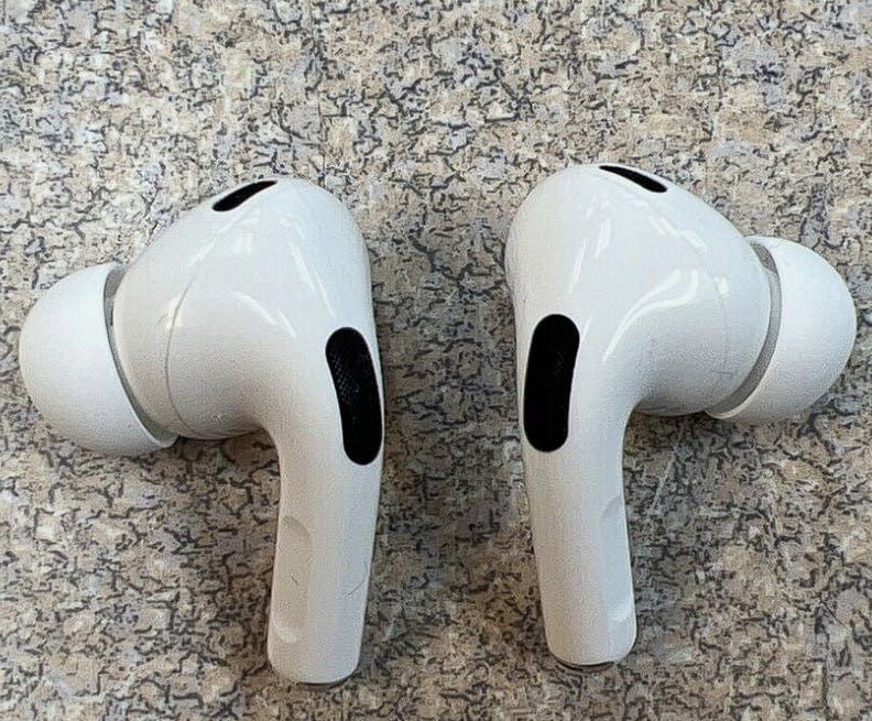 AirPods Pro на гарантии