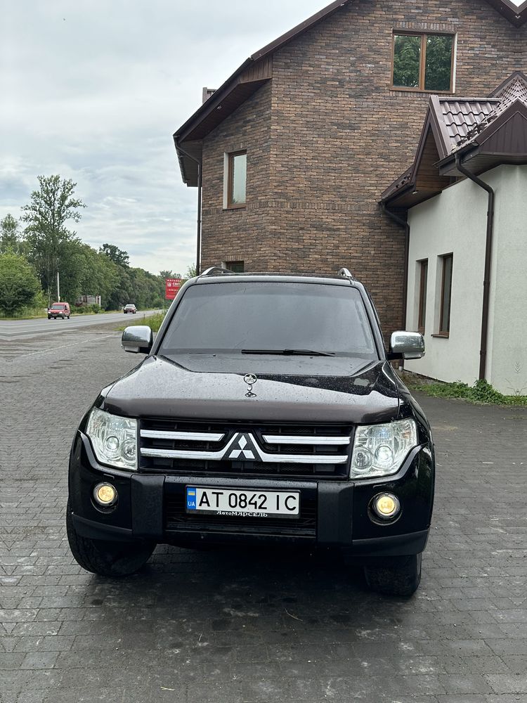Mitsubishi Pajero Wagon