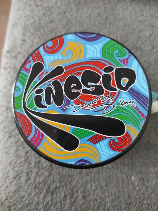 Taśma Kinesio używana prawie cała rolka