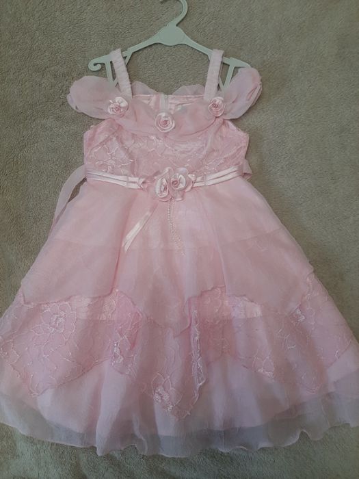 Красивое розовое платье fashion style на рост 98 - 104 см утренник