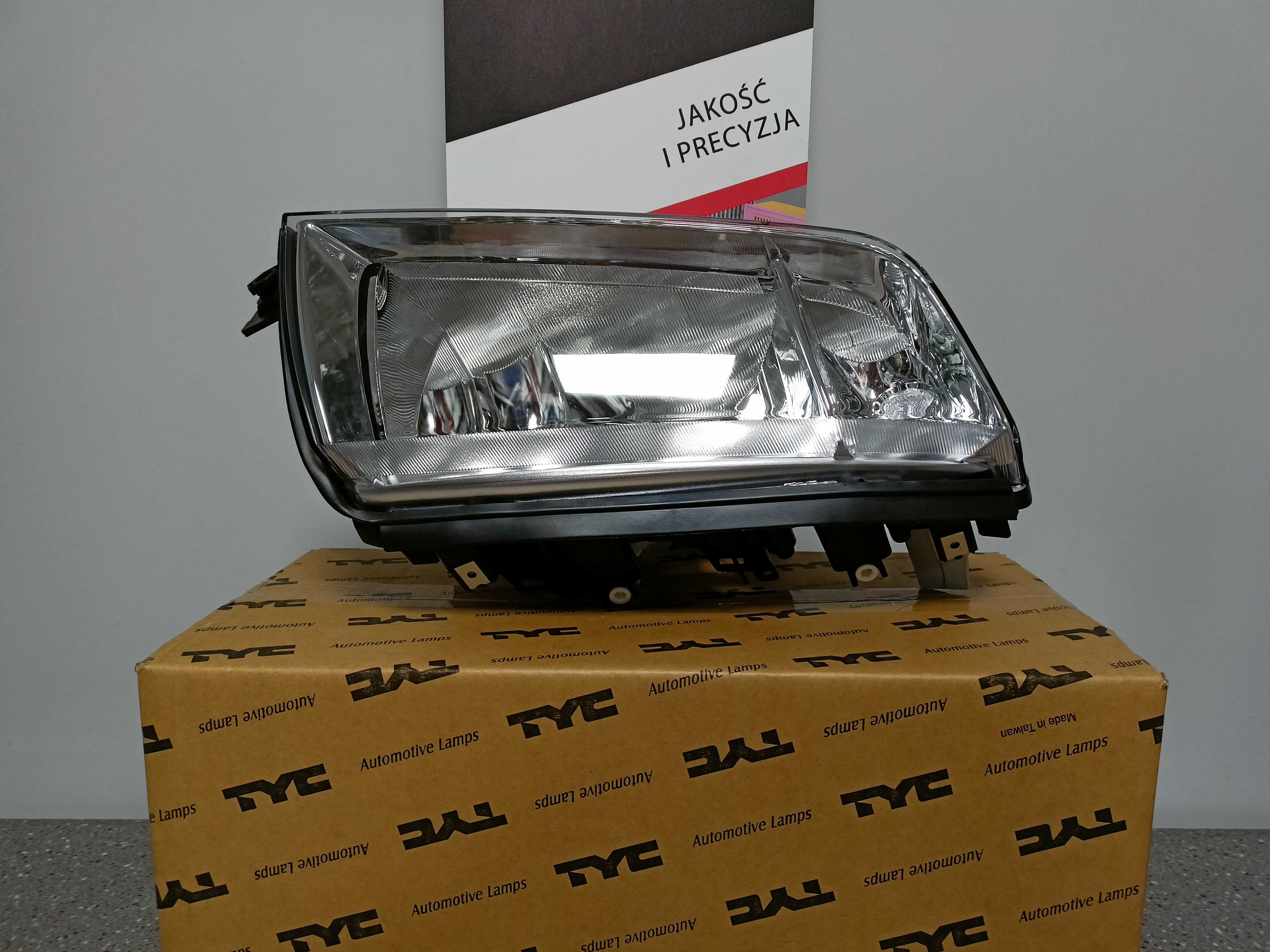 Skoda Fabia I 99-07 Lampa/Reflektor przód prawy /H7+H3
