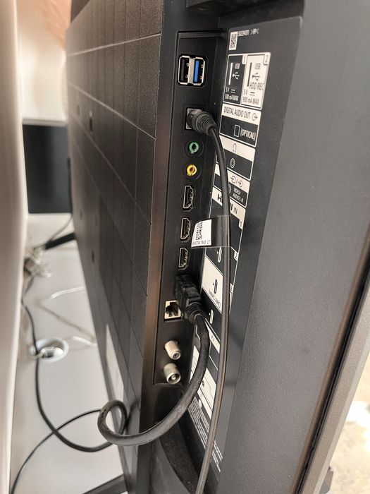 SONY Bravia 50” LED 4K