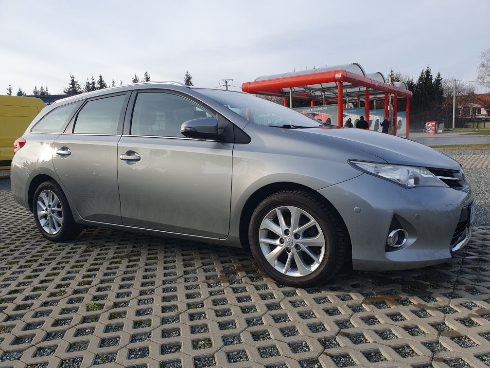 *Toyota Auris 1.3 VVT-i*99 KM* Led*Kamera*100%Oryginal*Serwis*1-Reka*