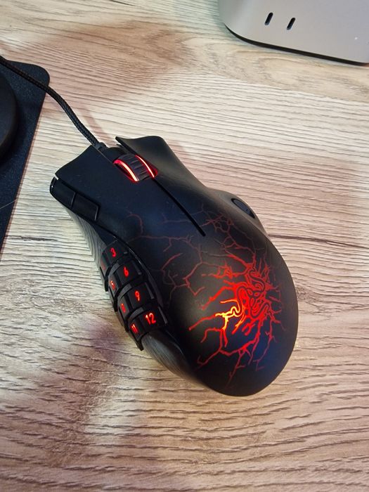 Rato PC Razer Naga Molten Edition (edição especial raro)