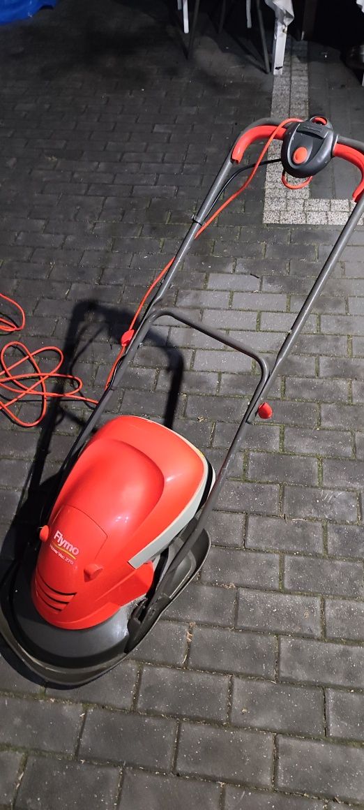 Kosiarka Poduszkowa FLYMO HOVER VAC 250 Husqvarna 1300W 25cm