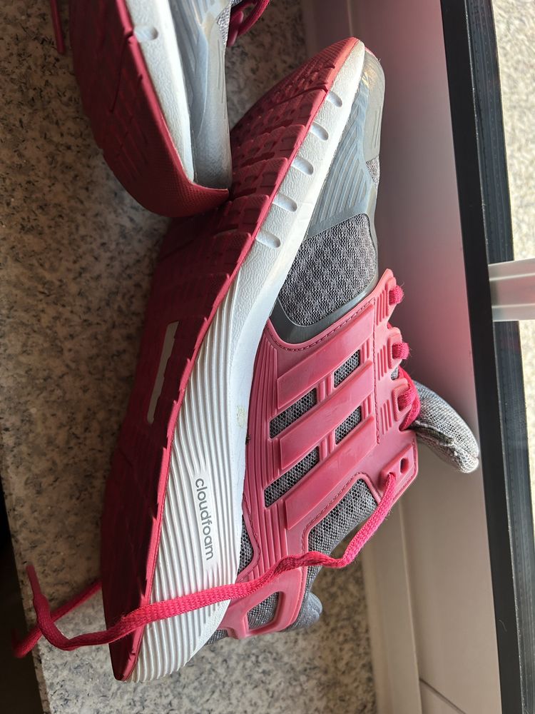 Adidas corrida 37.5