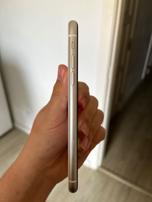 iPhone 11 está como novo