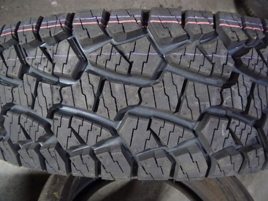 Opona 225/75R16 Hankook Dynapro AT-M (640 netto)