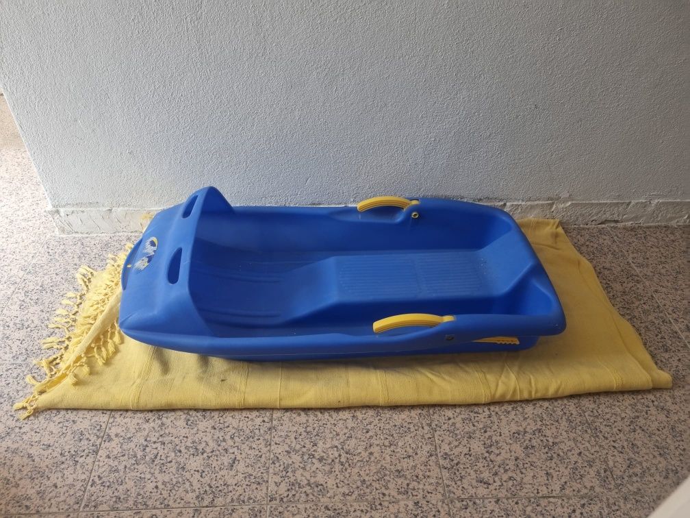 Trenó Plano para neve