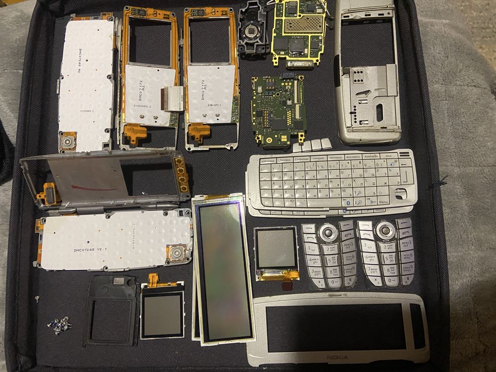 Nokia 9300 ЗАПЧАСТИ