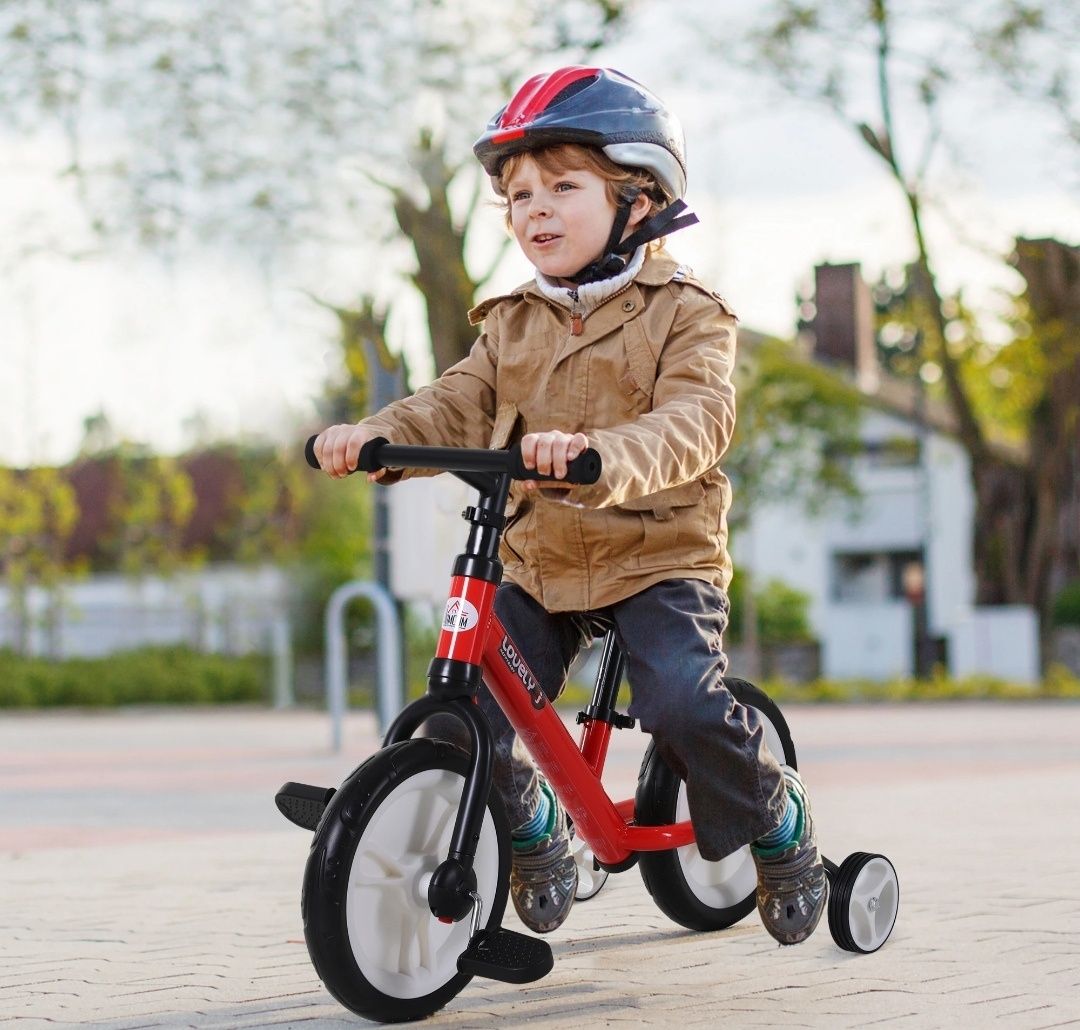 Bicicleta de equilibrio com pedais