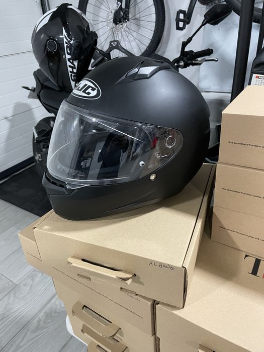 Capacete HJC novo, nunca usado, tamanho XL