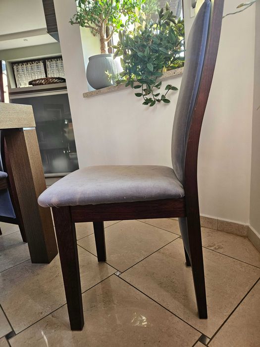 Krzesła tapicerowane 8 sztuk