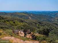 Norte de Tavira: Vistas Deslumbrantes de Montanha, Campo e Mar — Terre