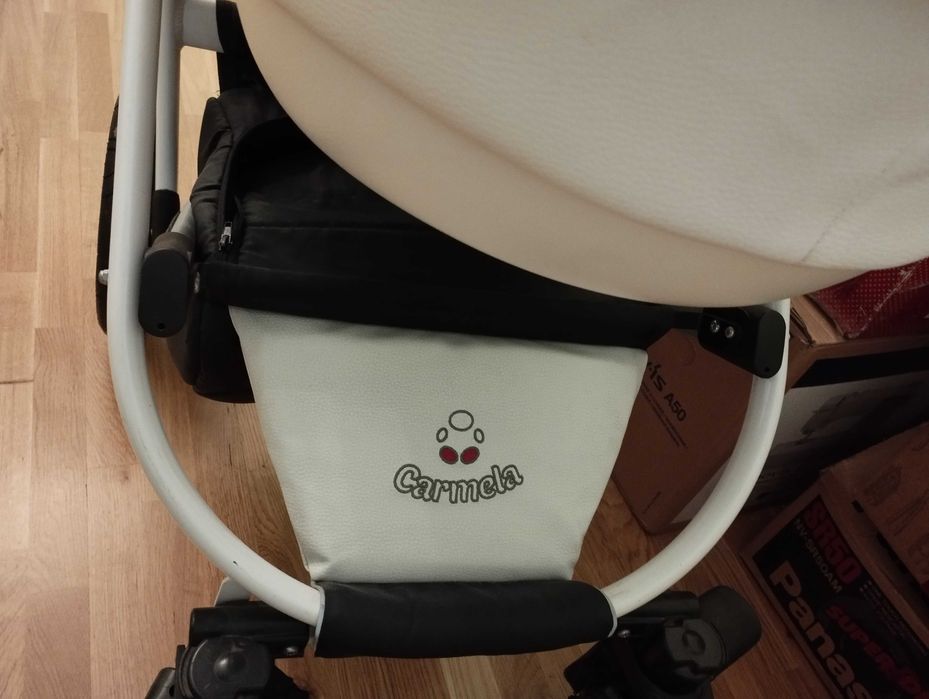 Продається дитяча коляска 2 в 1.