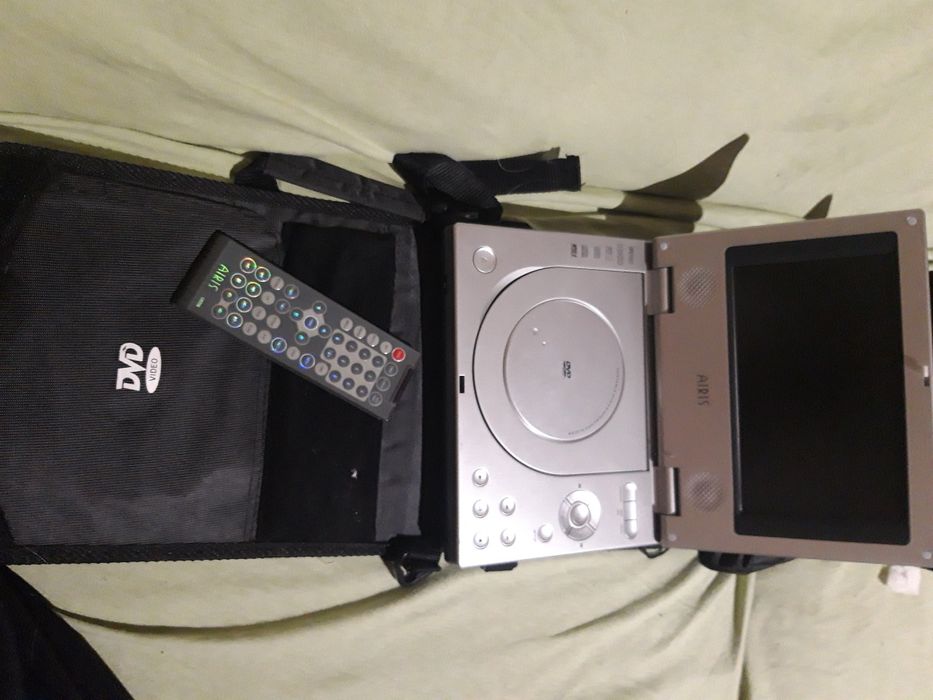 Dvd portátil  com carregador