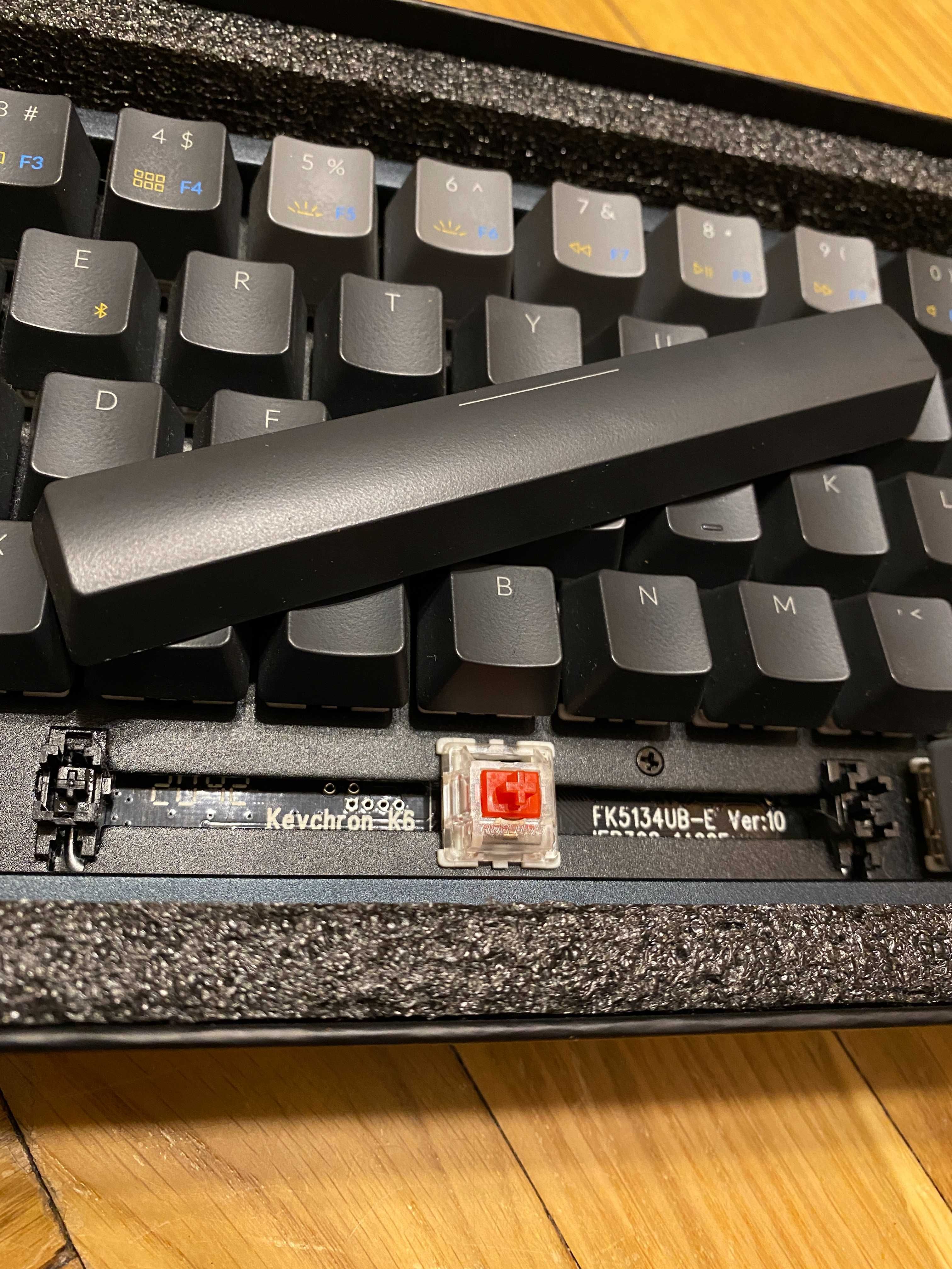 Keychron K6 Aluminium RGB Hotswap Gateron Red (дуже тихі)
