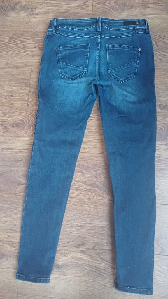 Jeansy damskie Rivier Island rozmiar 40