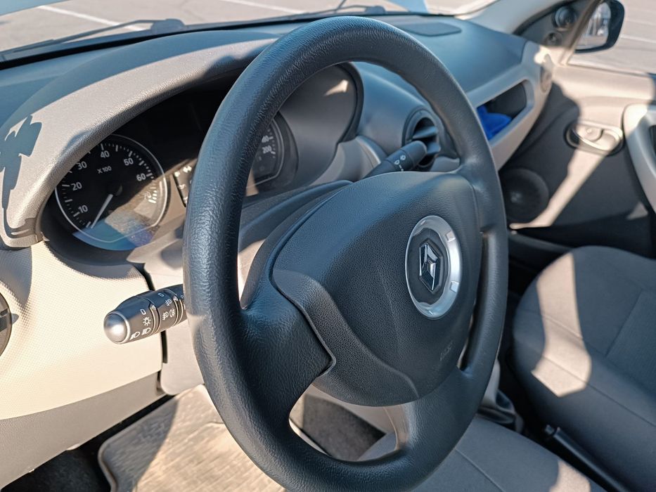 Renault Logan 52тыс.пробег