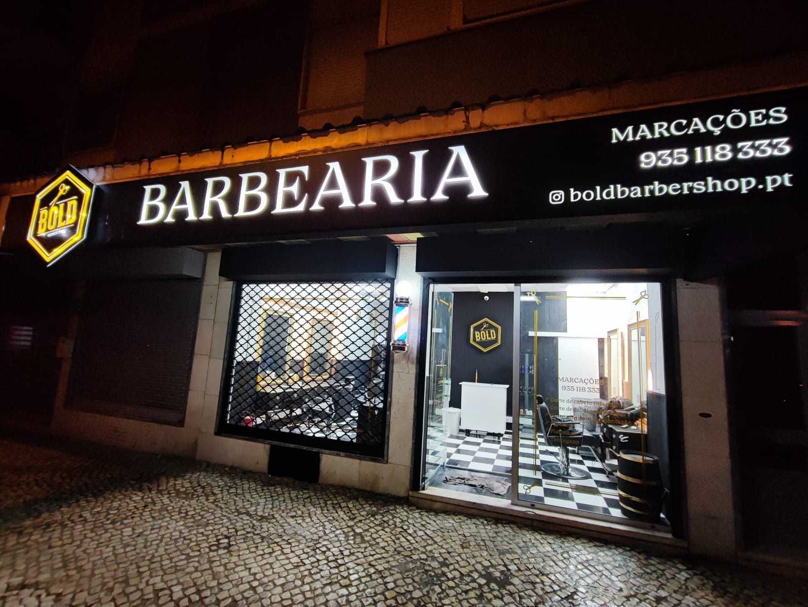Aluguer Sala Tatuador/Trancista