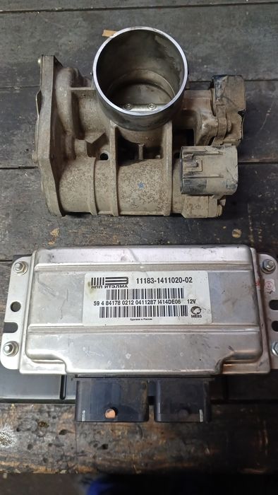 Блок керуваня двигуном ваз 2115