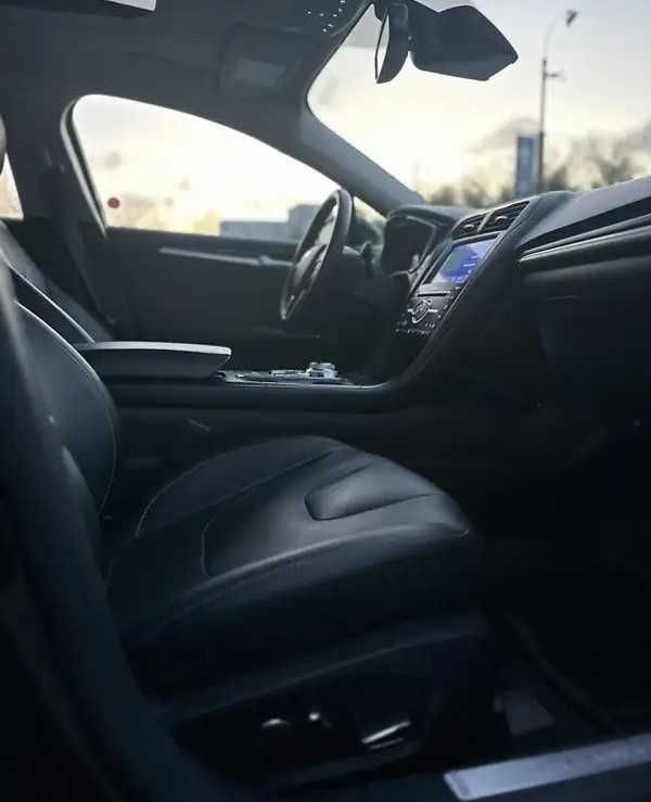 Ford Fusion 2019
