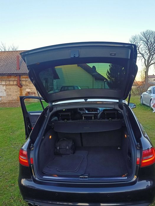 Audi A4 B8 AVANT S-Line