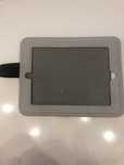 Samochodowy uchwyt na tablet