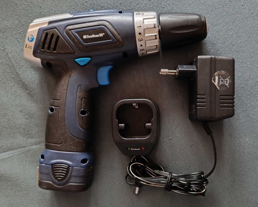 wiertarko wkretarka EINHELL 10,8v z ładowarką komplet