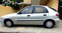 2000 DAEWOO LANOS 1.3 gasolina, hatchback 5 portas.(negociável)