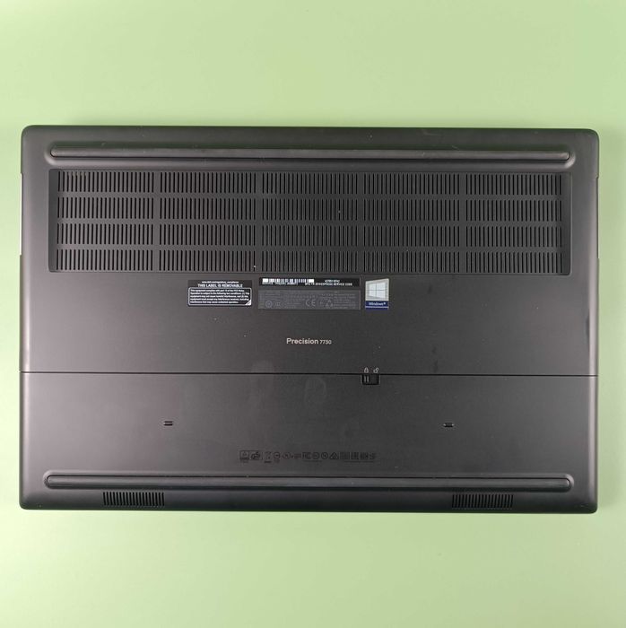 Dell Precision 7730 i5-8300H/16Гб DDR4/SSD 512Гб/17.3"/HD+/АКБ 3.5г+