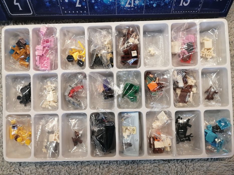 Kalendarz świąteczny z figurkami minecraft