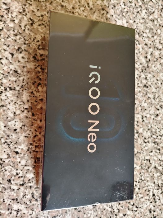 Продам VIVO IQOO NEO 10 12/256 запечатан