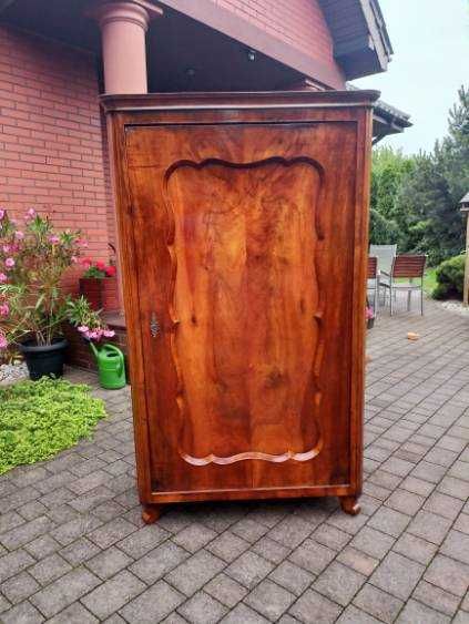 Sprzedam szafę Biedermeier oraz szafę eklektyczną